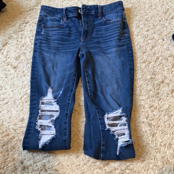Worn twice! American Eagle Jeans! - Picture 1 of 2